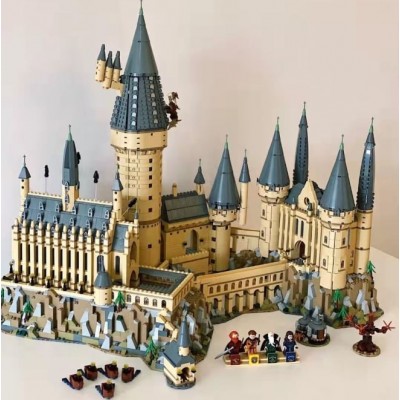 Конструктор Замок Хогвартс Magic Castle з освітленням на дистанційному керуванні 9031